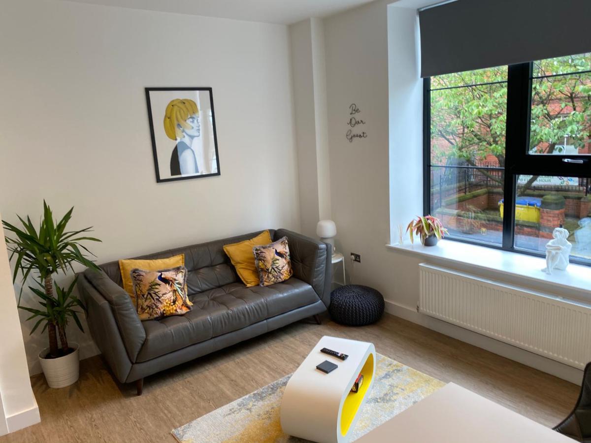 34 Cuppin Street - Luxury City Centre Apartment! Chester Extérieur photo